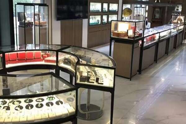 呼伦贝尔市鄂伦春奢侈品回收